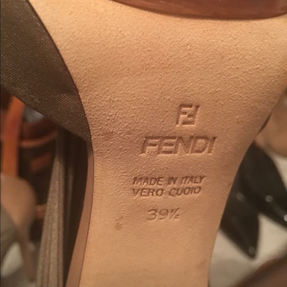 Fendi Lucite Off the Runway Pumps- RARE - Picture 6 of 8